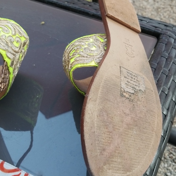 Jasper & Jeera flat gold and florescent sandals - Picture 3 of 6